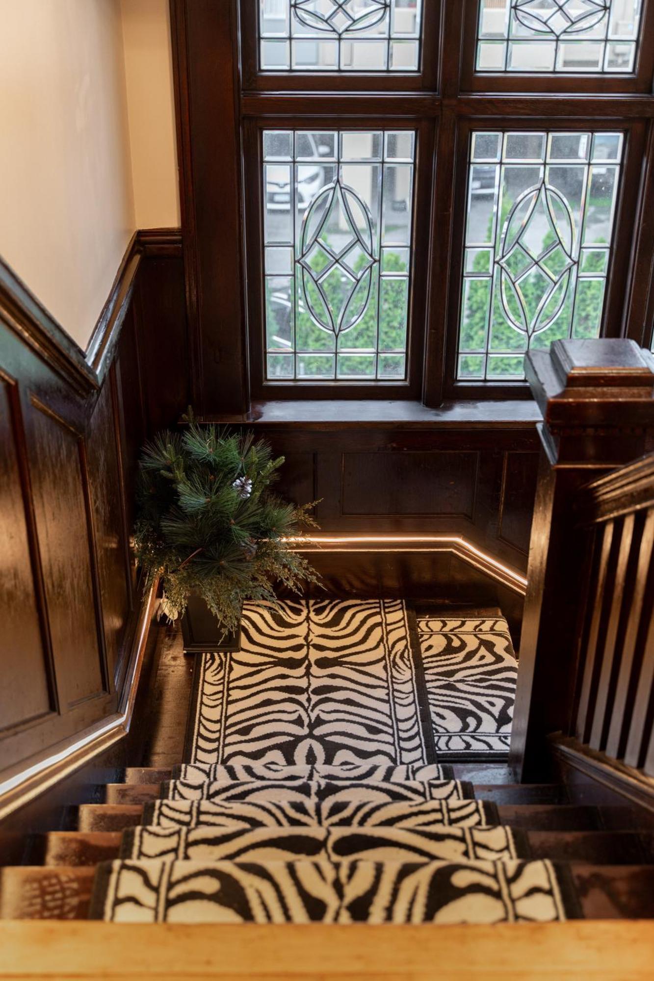 The Hunter House Bed And Breakfast Ванкувер Экстерьер фото