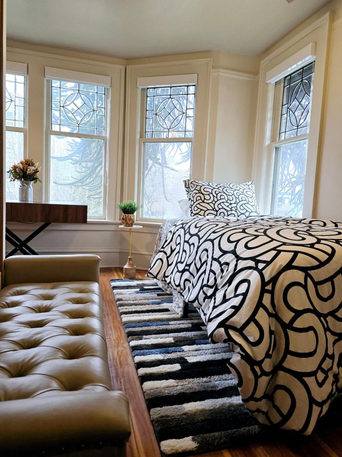 The Hunter House Bed And Breakfast Ванкувер Номер фото